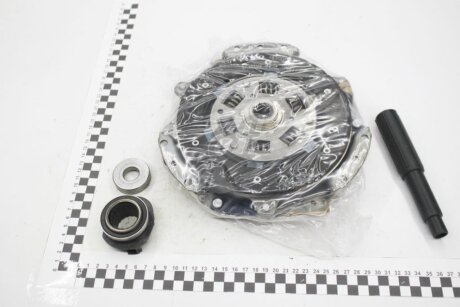 Зчеплення 1,2 16V Renault Clio II, Kangoo I/II (302050453R) Renault